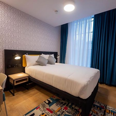 The Wesley Camden Town Hotel London Exterior photo