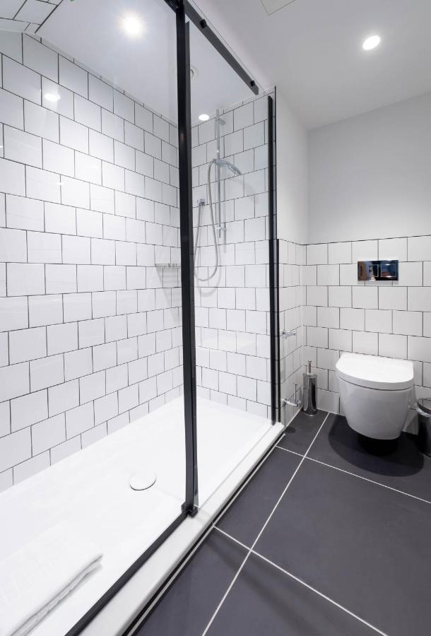 The Wesley Camden Town Hotel London Exterior photo